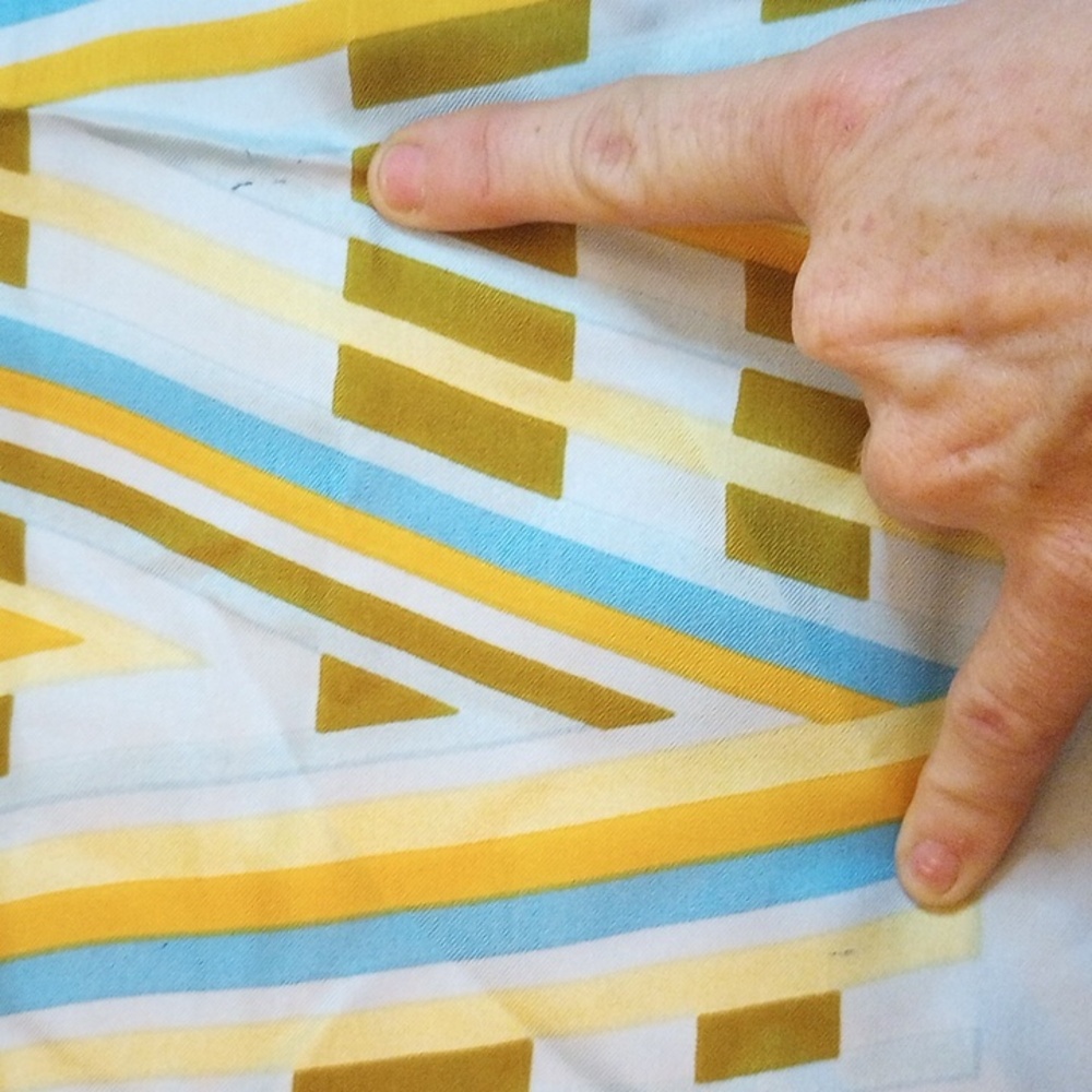 Ted Lapidus Geometric Pattern Scarf - Picture 7 of 7